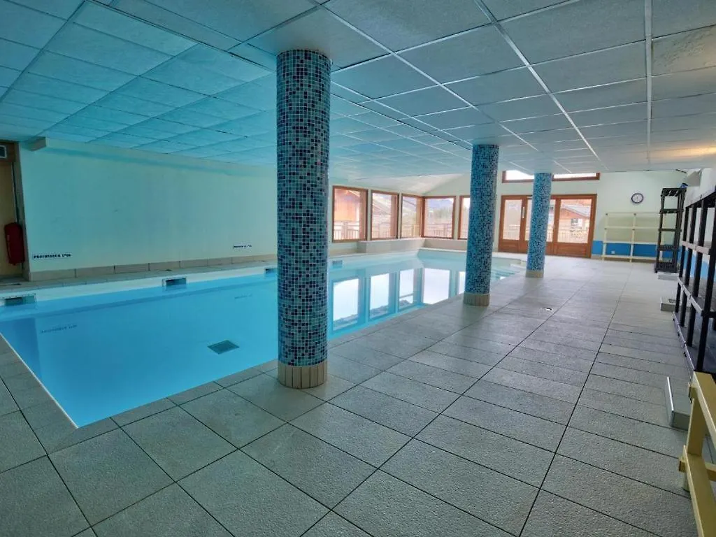 Appartement 4 Personnes, Au Pied Des Pistes De L'Espace Diamant Flumet 0*,  France