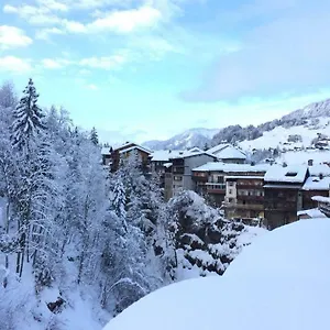Les Portes Du Mont Blanc Apartment
